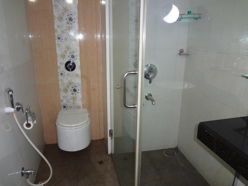 Hotel Budhil Park Visakhapatnam Zimmer foto